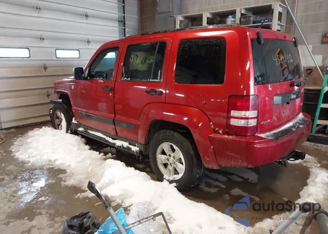 2010 Jeep Liberty Sport z USA, uszkodzony, nr VIN 1J4PN2GK4AW104180